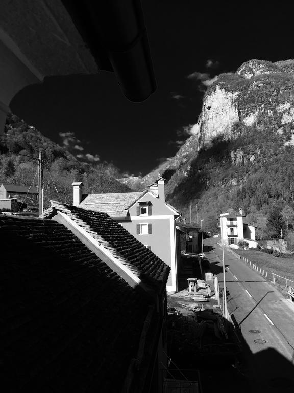 Myverzasca Resort Ai Piee Brione  Εξωτερικό φωτογραφία